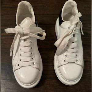 Alexander Mcqueen sneakers